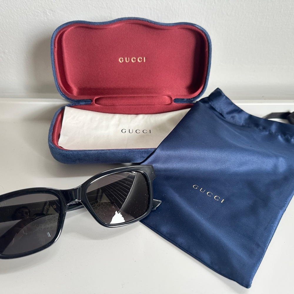 Gucci Black Sunglasses with Case